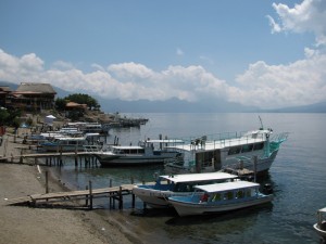 Muelle a Santiago Panajachel